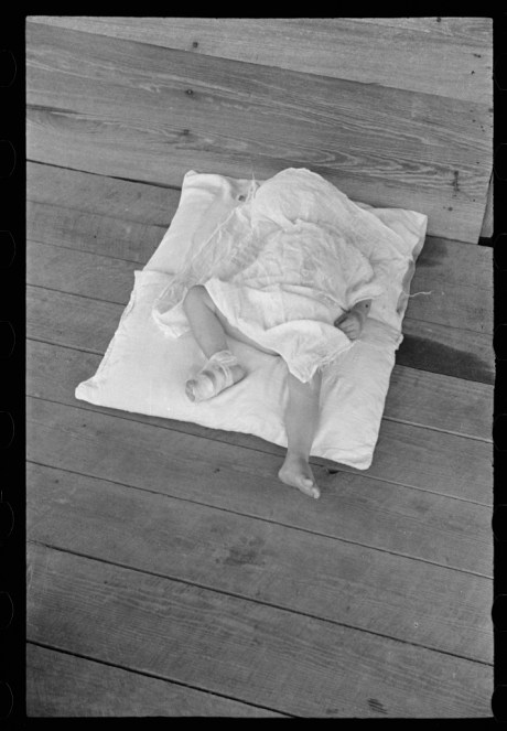 Library of Congress, Prints & Photographs Division, FSA/OWI Collection, LC-USF3301-031294-M1